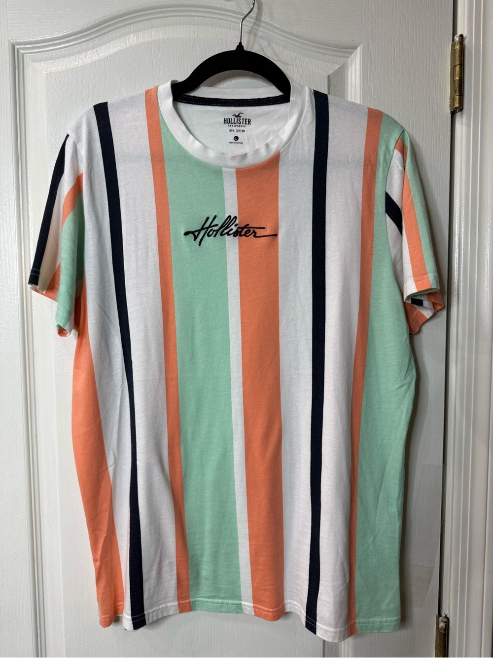 Hollister Co. Pastel Striped Script Logo T-Shirt - Size L Unisex